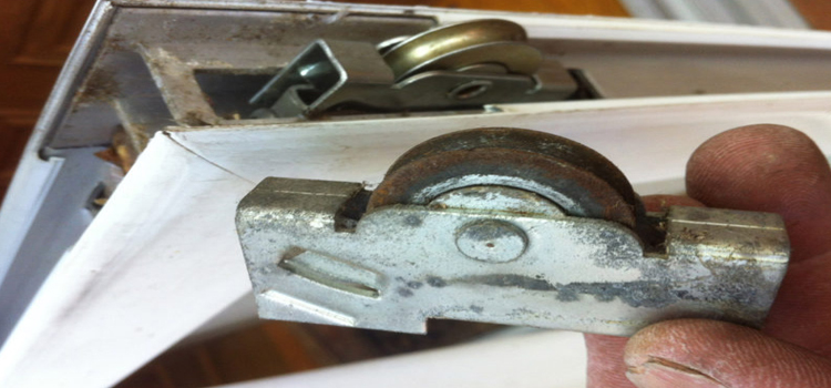 screen door roller repair in Ashland